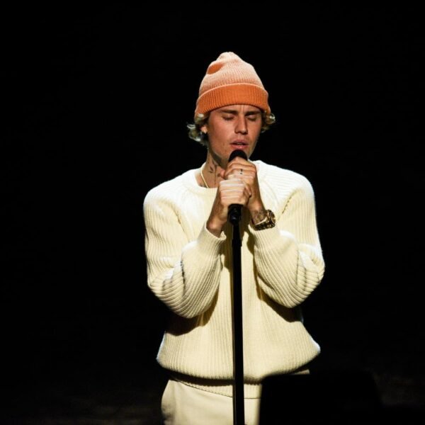 Justin Bieber Builds On ‘Swag’ Album With Quick…