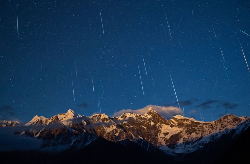 7 Astronomical Events Worth Traveling for in 2026